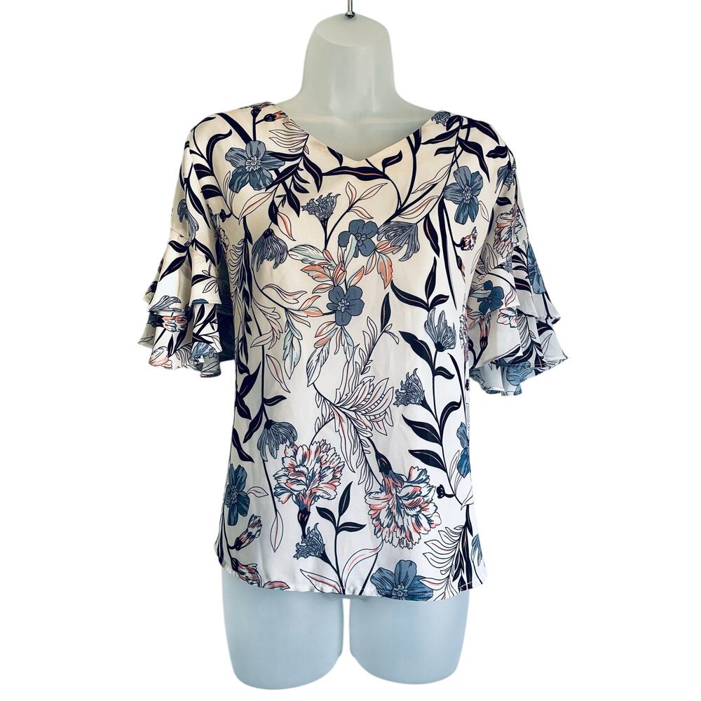 Aryeh Floral Top Flowey Feminine Flutter Sleeve Large Fairy Cottage